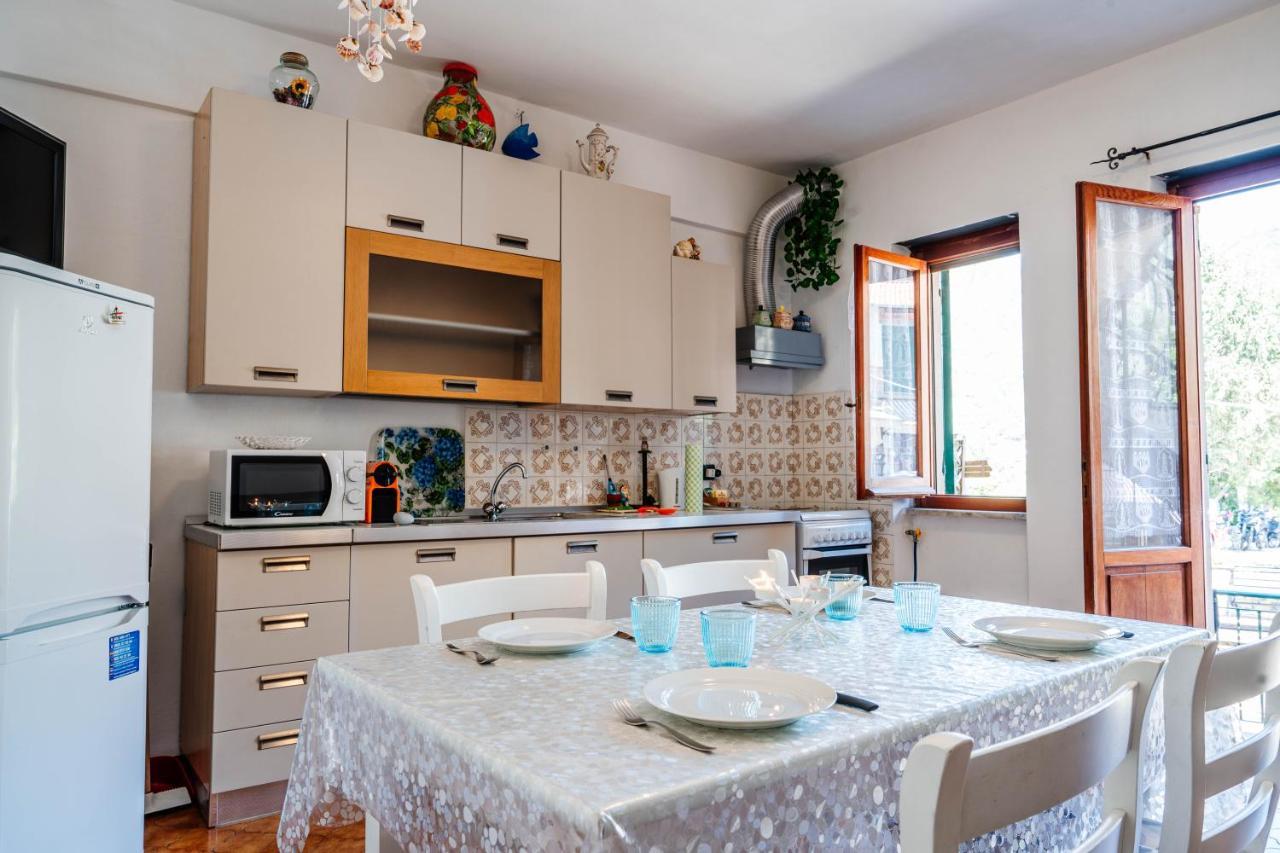 Vila Turri House--- Wifi -Garden-Parking -Balcony Recco Exteriér fotografie