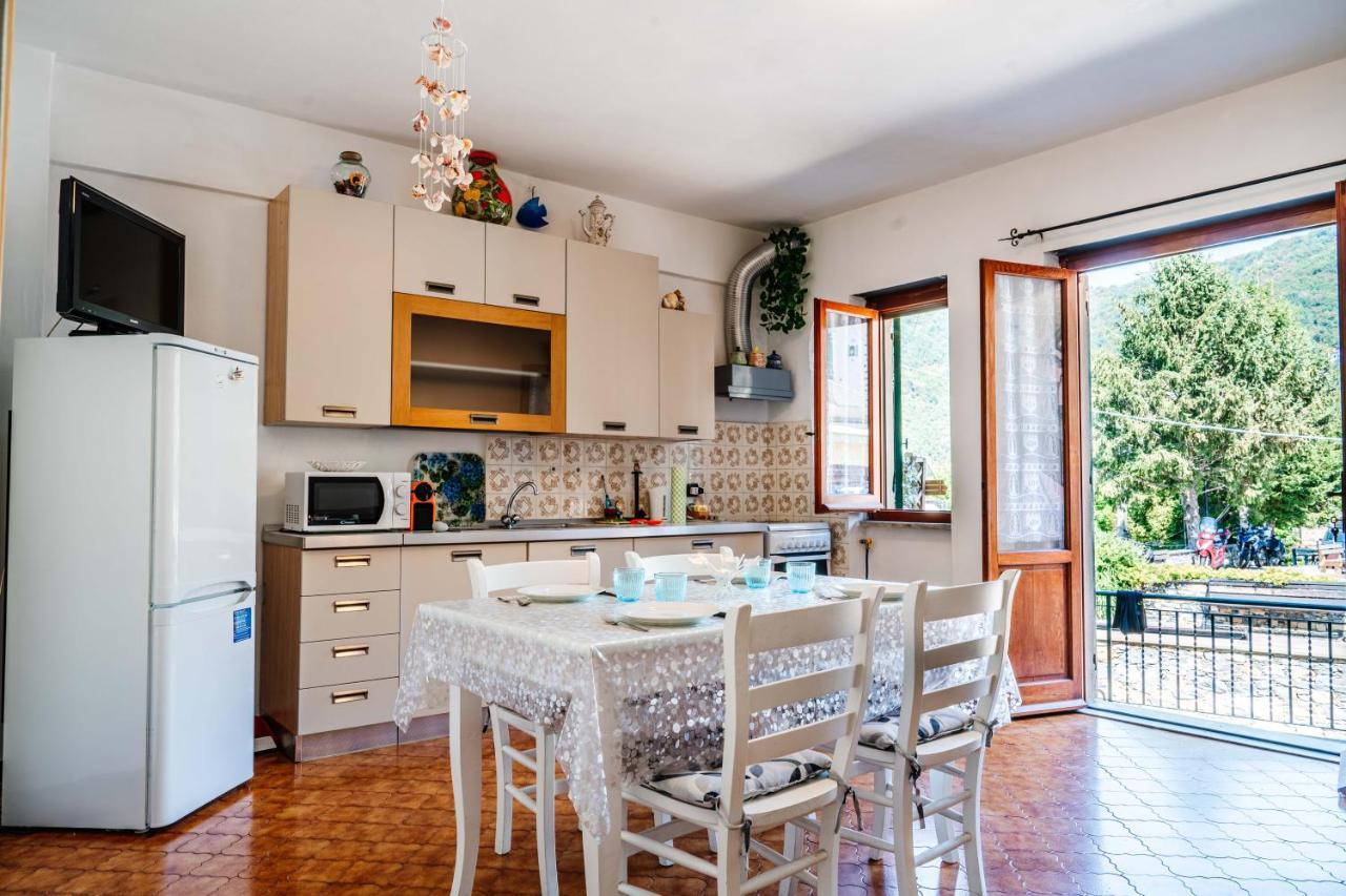 Vila Turri House--- Wifi -Garden-Parking -Balcony Recco Exteriér fotografie